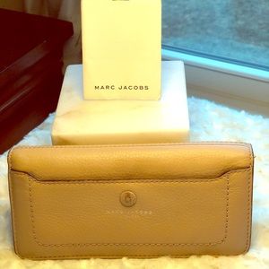 Marc Jacobs Beige Open Face Leather Wallet
